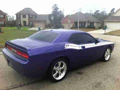 Buy Used 2010 Dodge Challenger Rt Classic 57 Hemi Plum Crazy Auto 