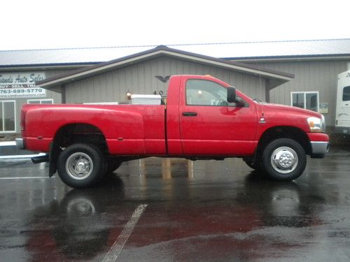 !!!! 2006 dodge ram 3500 5.9 cummins diesel 4x4 dually reg cab !!!!