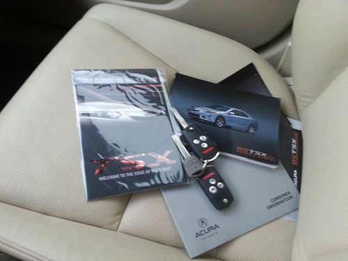 2012 acura tsx luxury sedan, gloss black w/2 tone white/black leather, auto
