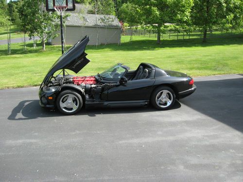 1994 Dodge Viper RT/10 Convertible 2-Door 8.0L, image 10