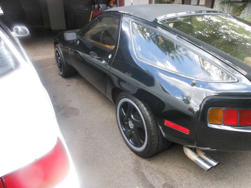 1978 porsche 928. 5 speed. 80k original miles. a rare 928. a true survivor