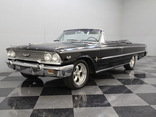390 cid v8, 3-speed automatic, power convertible top, power steering &amp; brakes, 1
