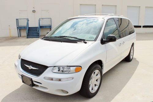 No reserve 53k miles 1 owner limited leather pearl 01 02 03 04 05 grand caravan
