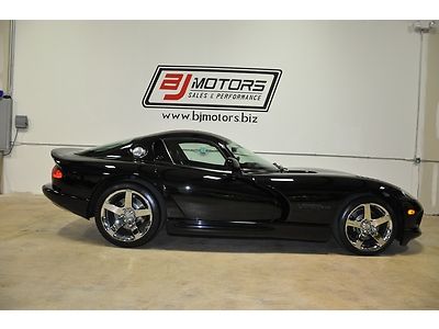 1999 dodge viper gts black glossy and super clean