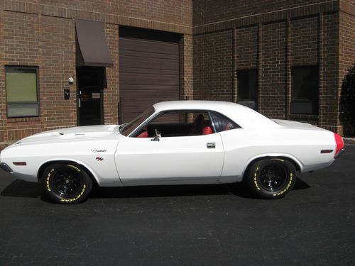 1970 dodge challenger rt - u code very rare white/red