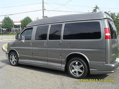 GMC Savana Turtle Top Conversion Van by Explorer Van Co. w/ No Reserve, image 4