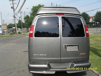 GMC Savana Turtle Top Conversion Van by Explorer Van Co. w/ No Reserve, image 6