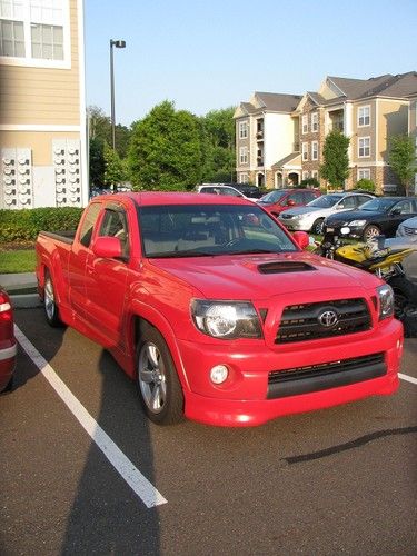 2006 toyota tacoma x-runner extended cab pickup 4-door 4.0l