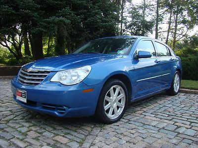 2007 CHRYSLER SEBRIN SEDAN GOOD CONDITION SEDAN NO RESERVE, image 2