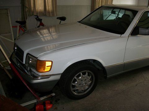 1986 mercedes-benz 560sec base coupe 2-door 5.6l