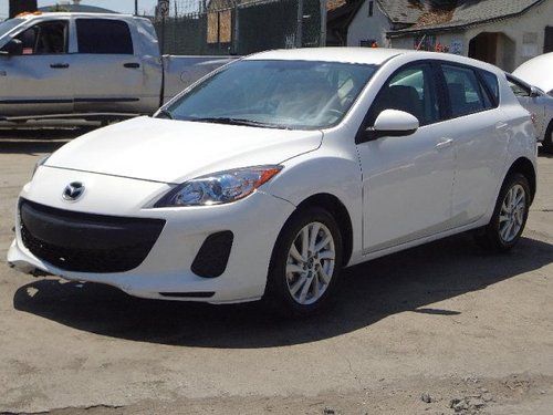 2013 mazda3 i touring damaged rebuilder runs! cooling good economical low miles!