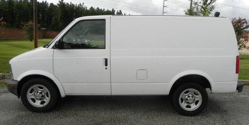 2004 chevrolet astro base extended cargo van 3-door 4.3l, with only 42 k-miles