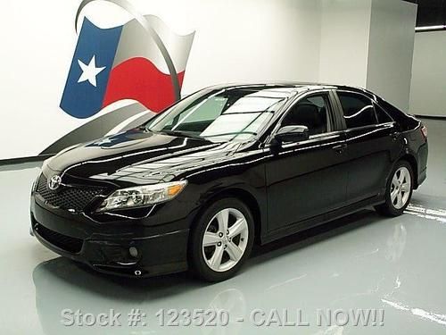 2011 toyota camry se leather sunroof navigation 17k mi! texas direct auto