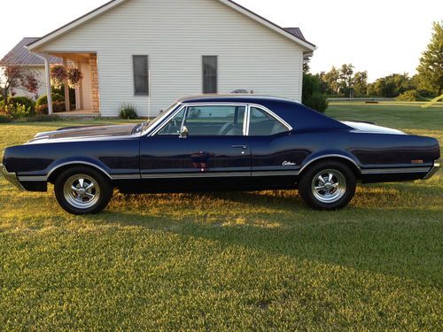 1966 oldsmobil cutlass club coupe