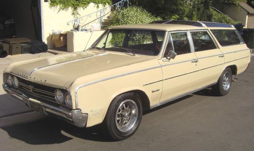 1964 oldsmobile vista cruiser wagon