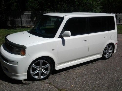 2006 scion xb base wagon 5-door 1.5l