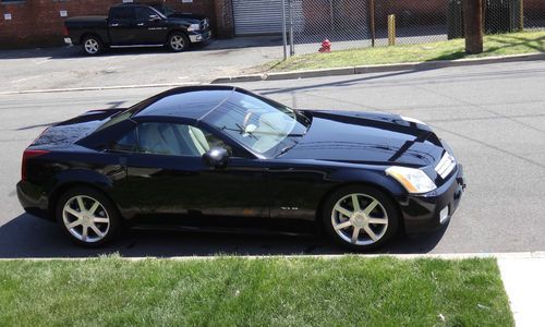 2004 cadillac xlr base convertible 2-door 4.6l