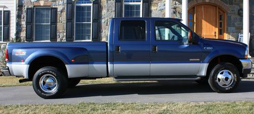 2004 ford f-350 super duty lariat crew cab pickup 4-door 6.0l