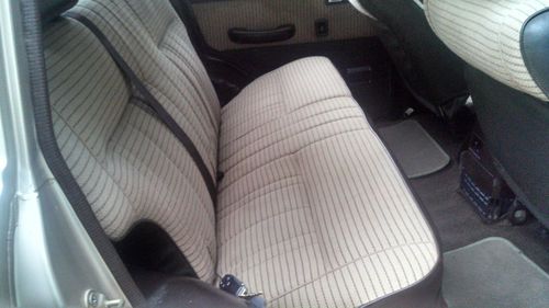 1989 Toyota Land Cruiser Base Sport Utility 4-Door 4.0L $16,500, image 12