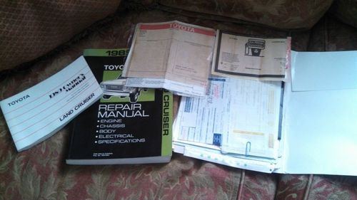 1989 Toyota Land Cruiser Base Sport Utility 4-Door 4.0L $16,500, image 19