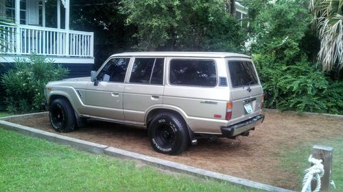 1989 Toyota Land Cruiser Base Sport Utility 4-Door 4.0L $16,500, image 20