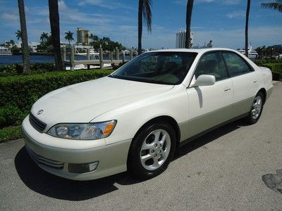 Florida 01 es 300 low 51,042 orig miles looks &amp; runs great 3.0l v6 no reserve !!