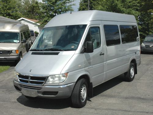 &lt; 2004 sprinter 10 passenger van, 2.7l diesel, high roof,  only 68k