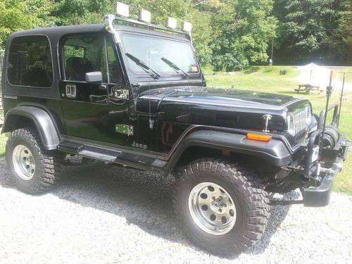 1988 jeep wrangler laredo 9000 original miles! rare find!