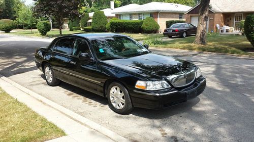 2010 Lincoln Town Car Executive Sedan 4-Door 4.6L, US $16,500.00, image 2