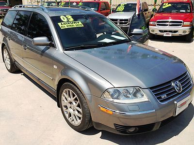 All wheel drive pre-owned low miles 4x4 smoke free excellent condition 4motion