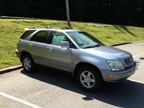 2002 lexus rx300, awd, silver/tan, clean carfax, one owner, beautiful!