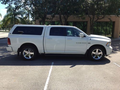 2011 dodge ram 1500 sport crew cab with leer cap