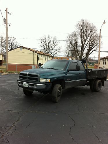 1997 dodge 3500 12-valve cummins 4x4