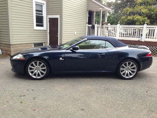 2007 jaguar xk base convertible 2-door 4.2l