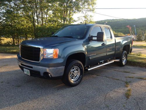 2008 gmc sierra 2500