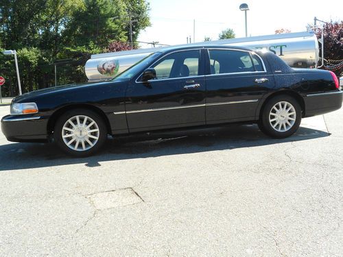 2007 lincoln town car signature sedan 4-door 4.6l