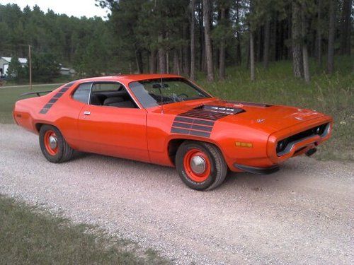 1971 plymouth roadrunner,orange
