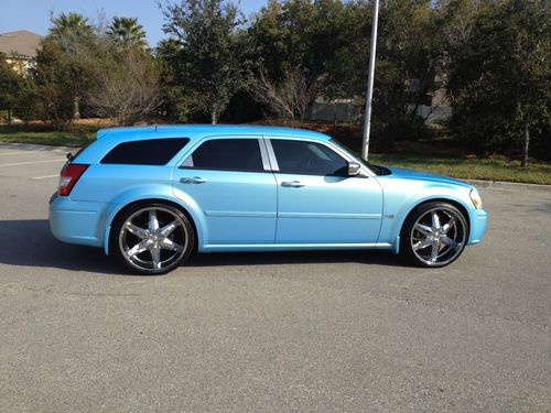 2005 dodge magnum