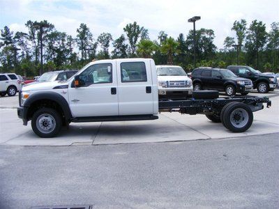 Xl diesel new 6.7l 4x4 4.88 axle ratio w/limited slip differential tow hooks a/c
