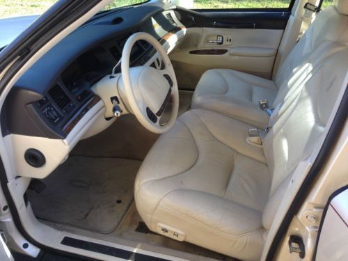 1995 Lincoln Town Car Cartier Sedan 4-Door 4.6L One Owner, image 13