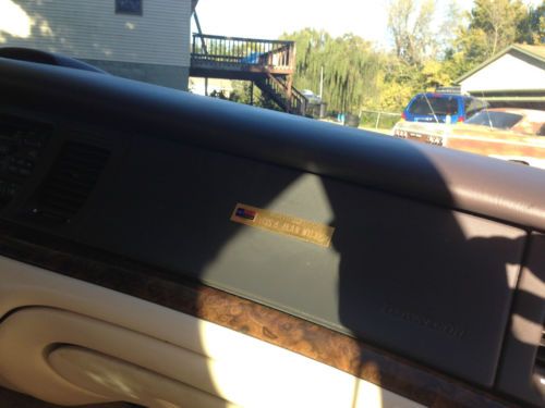 1995 Lincoln Town Car Cartier Sedan 4-Door 4.6L One Owner, image 18