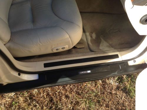 1995 Lincoln Town Car Cartier Sedan 4-Door 4.6L One Owner, image 21