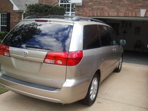 2005 Toyota Sienna XLE, image 14