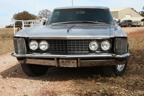 1963 buick riviera