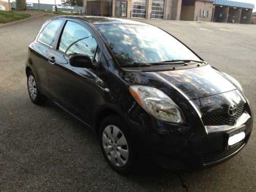 2011 toyota yaris hatchback 2-door - 1 owner - great condition - warranty