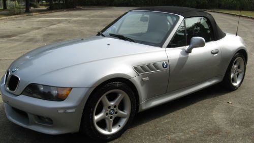 Awesome bmw z3 w/very low mileage