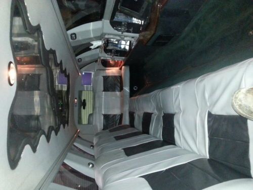 2002 Lincoln Town Car Base Limousine 4-Door 4.6L, US $9,500.00, image 2