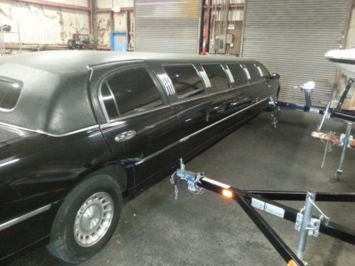 2002 Lincoln Town Car Base Limousine 4-Door 4.6L, US $9,500.00, image 8