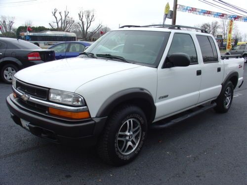 2004 chevrolet s10 zr5 crew cab pickup 4-door 4.3l