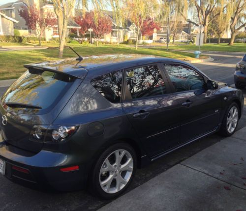 2008 mazda 3 dark grey - 4800 miles only!